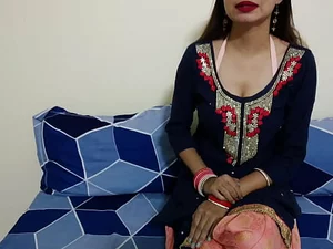 Nepali aunty's intense close-up leads to pleasure