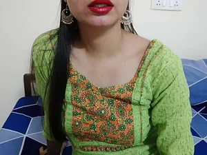Indian mom's sexual encounter caught on camera in Mumbai.