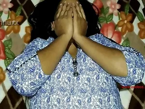Indische Tante wird in die Muschi gefickt