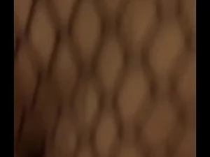 Temukan kenikmatan tersembunyi dari Pakistan dalam video erotis ini yang menampilkan posisi eksotik