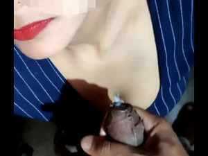 Indian bride receives facial from groom in wedding night sex