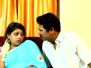 Pasangan Telugu berjuang melalui seks yang canggung dan tidak memuaskan dalam film porno Hindi yang buruk.